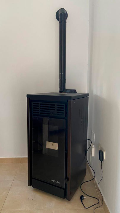 Estufas, Insertables y Calderas de Pellet y Leña.