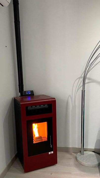 Estufas, Insertables y Calderas de Pellet y Leña.